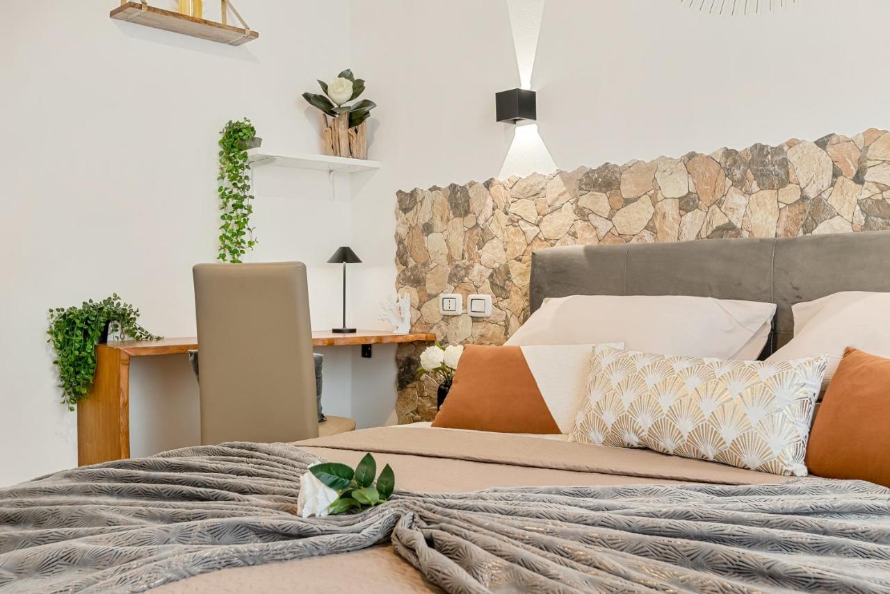 Alby Express Rooms لا سبيتسْيا المظهر الخارجي الصورة